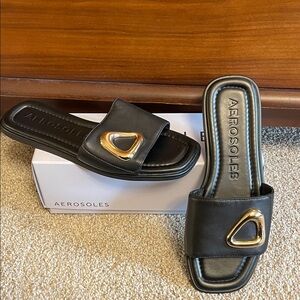 Leather slide sandals by Aerosoles 👠